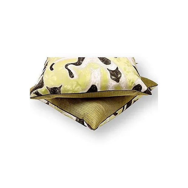 Mid-Century Modern Sanderson & Sons Omega Cats Pillows, Pr For Sale - Image 3 of 4