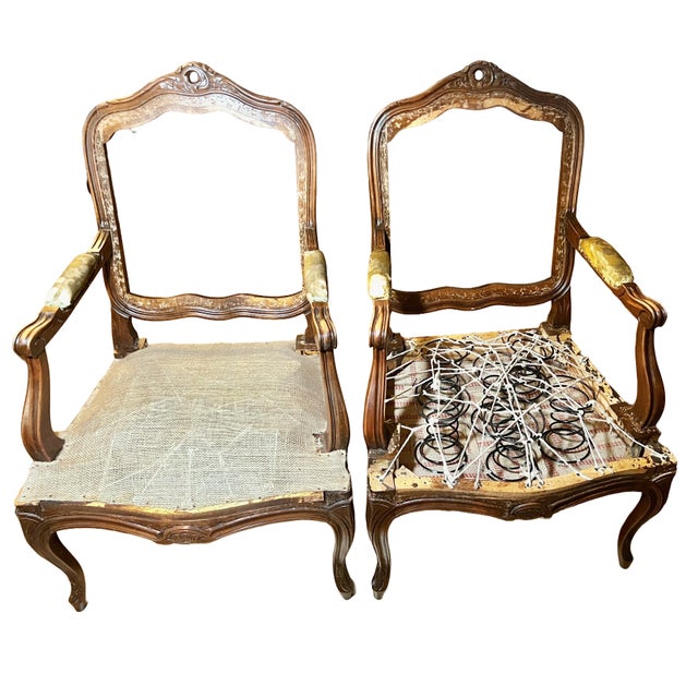 19th Century Louis XV–Style Walnut Fauteuil Armchairs For Sale - Image 9 of 14