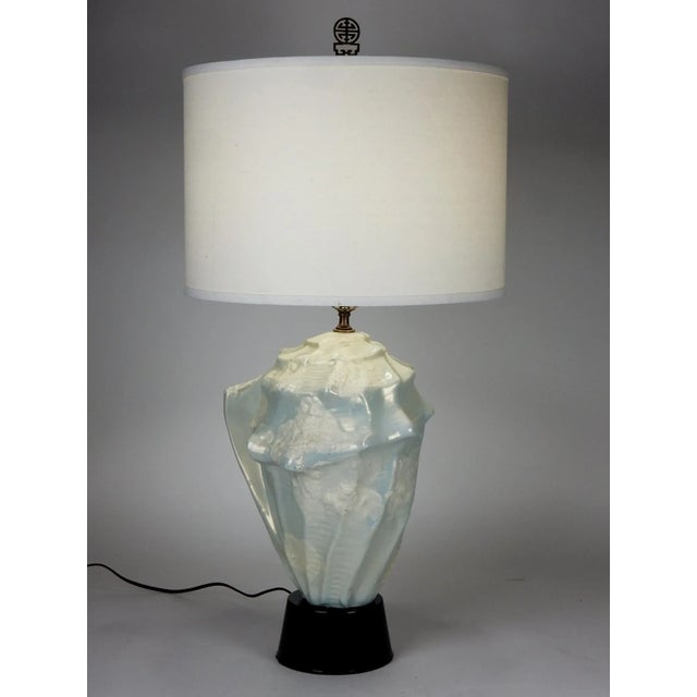 Vintage 1960s Faux Conch Shell Ceramic Table Lamp For Sale - Image 9 of 10