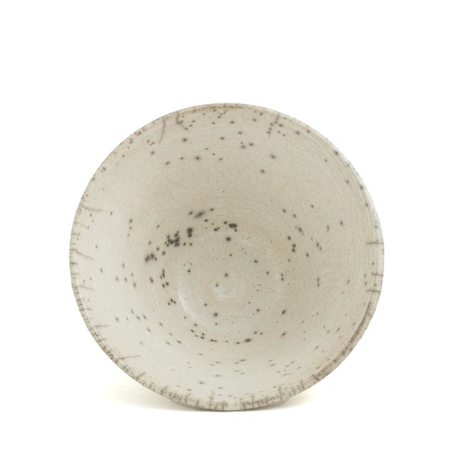 Ceramic Japanese Minimalistic Crackle White Raku Ceramics Moon Bowls by Laab Milano, Set of 5 For Sale - Image 7 of 14