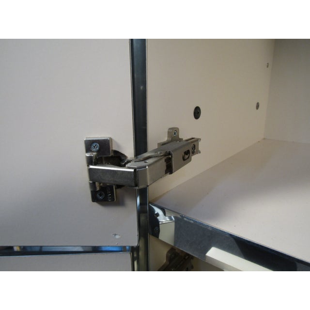 Mid 20th Century Vintage Mirrored Cabinet For Sale - Image 5 of 11