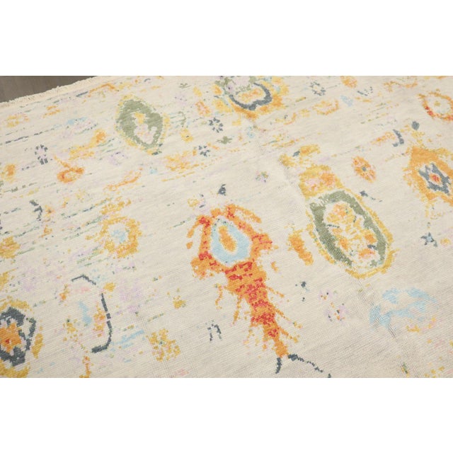 Orange Contemporary Turkish Borderless Rug no. j5307 For Sale - Image 8 of 10