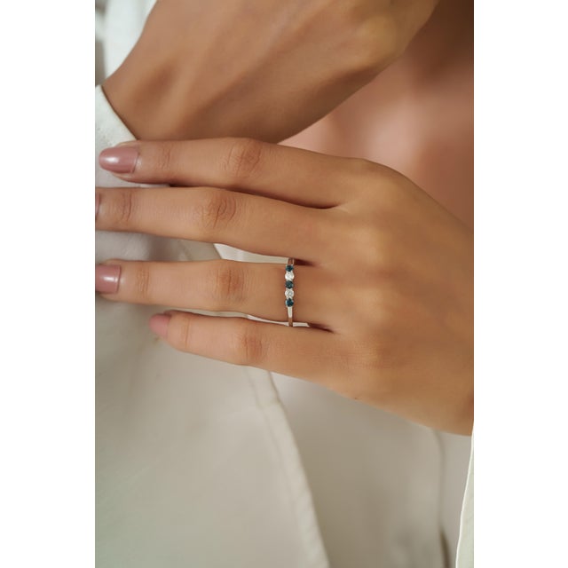 Metal 14k Gold Stackable Sapphire & Diamond Alternate Band Ring Size 5 For Sale - Image 7 of 14