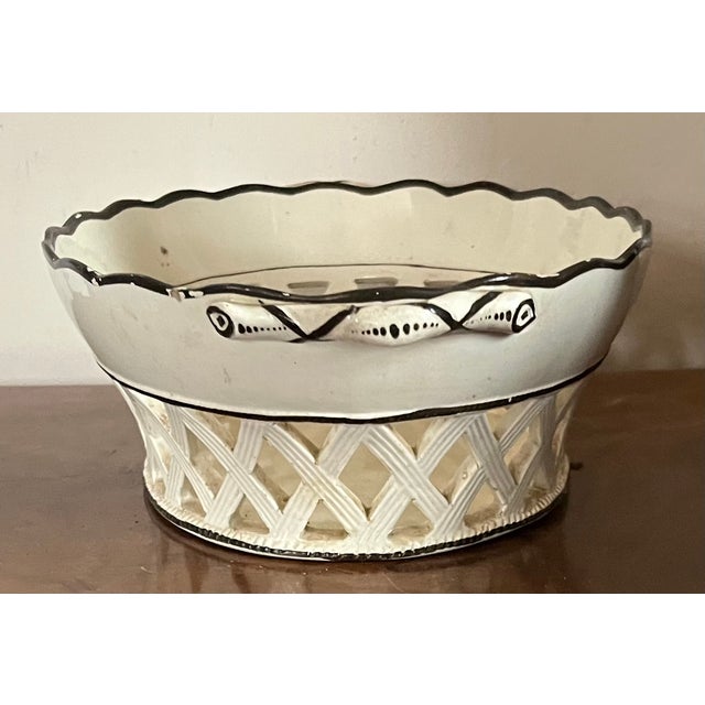 English Antique Early 19th Century English Georgian Creamware Chestnut Basket For Sale - Image 3 of 12