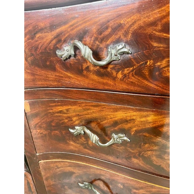 19th Century English Marble-Top Commode in Feathered Mahogany For Sale - Image 12 of 17