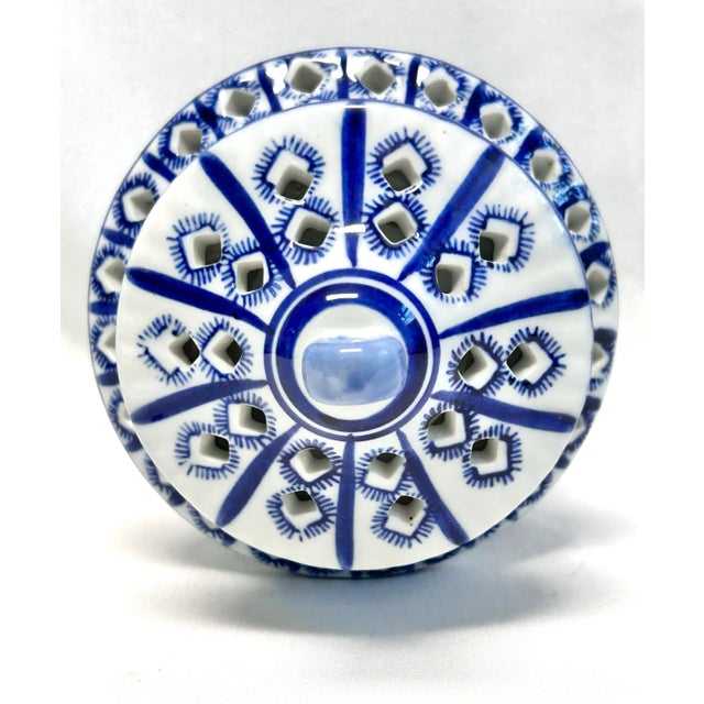 1980s Blue and White Chinoiserie Pagoda Candle Holder Ceramic Lantern For Sale In Louisville - Image 6 of 8