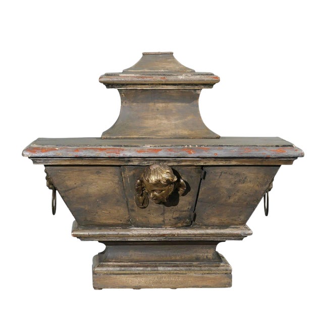 Italian 19th Century Painted and Gilded Wooden Reliquary With Angel Face For Sale