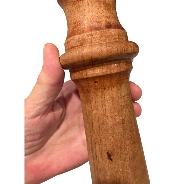 French Mid-Century Giant 22” Peugeot France Beechwood Restaurant Pepper Mill, C. 1950s–60s For Sale - Image 3 of 12