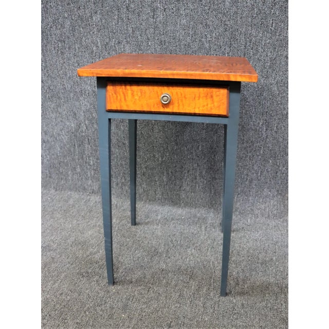Eldred Wheeler Hepplewhite Tiger Maple Stand For Sale In Philadelphia - Image 6 of 6