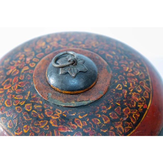 Vintage Asian Red and Black Painted Wooden Round Lidded Box With Metal Ring Handle For Sale In Palm Springs - Image 6 of 17
