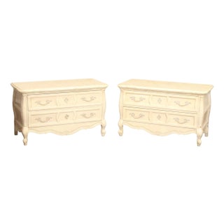 Union National French Provincial Style Pair of Painted Commodes For Sale