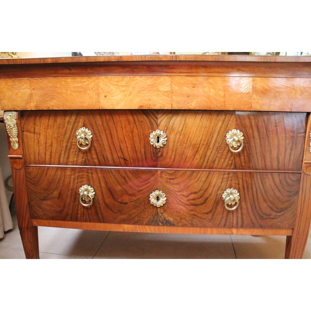 Italian Neoclassical Commode With Exceptional Brass Hardware For Sale - Image 10 of 18