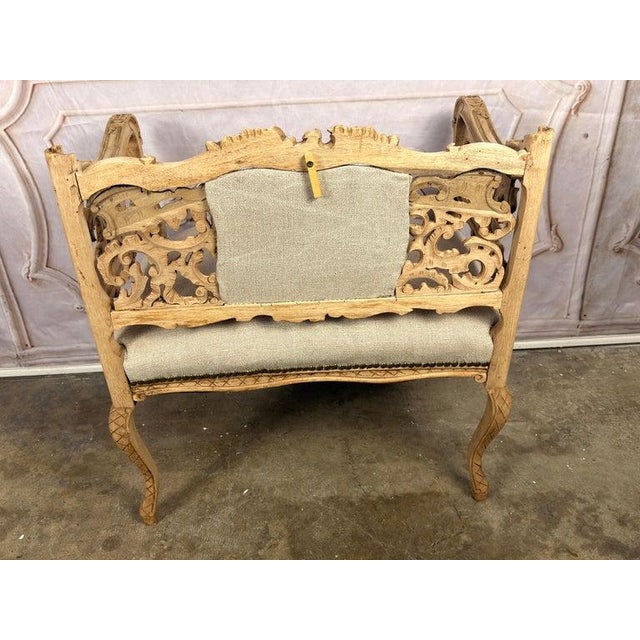 Antique Venetian Rococo Pierced Bench Settee- Hand Carved Bleached Walnut For Sale - Image 11 of 17