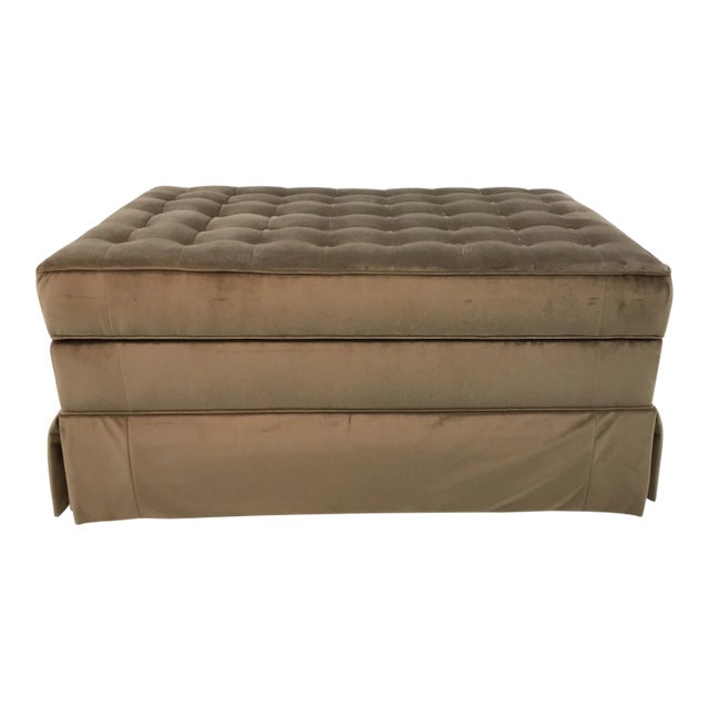 Transitional Henredon Brown Velvet Tufted Storage Ottoman For Sale