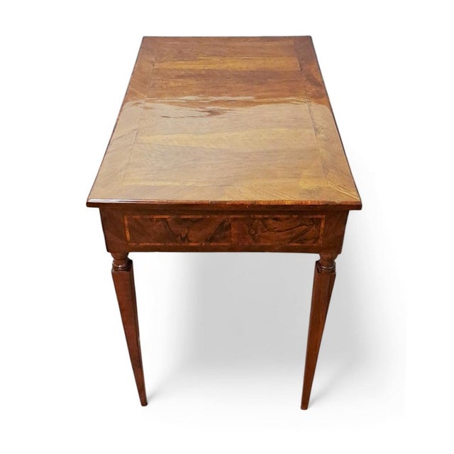 Small Antique Desk in Walnut, 1700s For Sale - Image 3 of 10