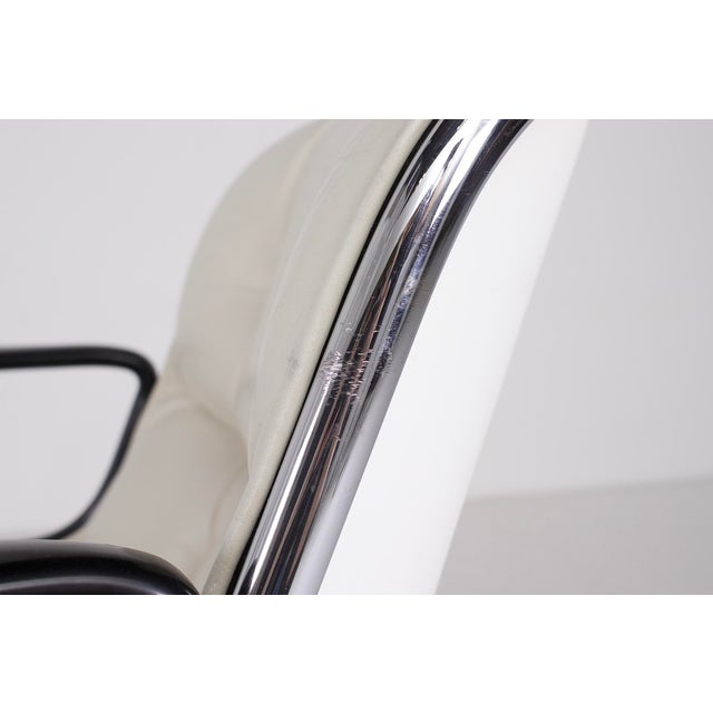 Executive Swivel Armchair from Charles Pollock, 1970s For Sale - Image 12 of 14