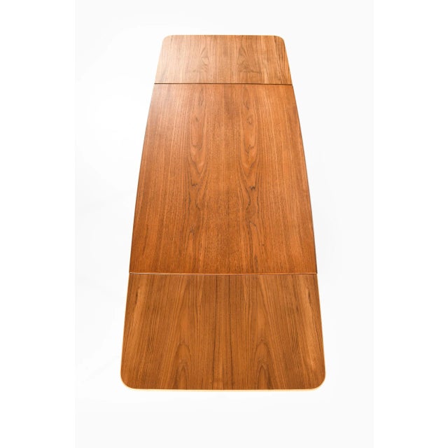 Dining Table by Arne Hovmand-Olsen for Skovmand & Andersen, Denmark For Sale - Image 8 of 17