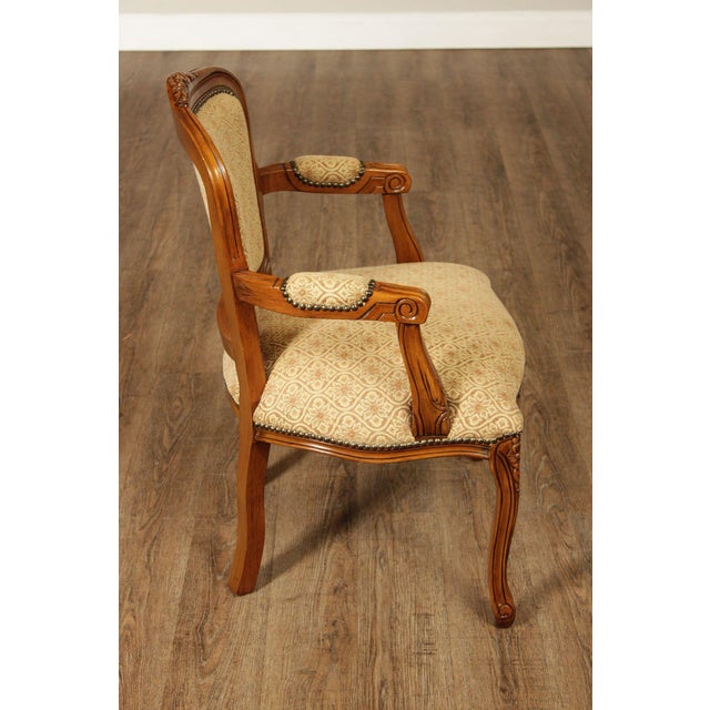 French Louis XV Style Pair of Fauteuil Armchairs For Sale - Image 15 of 18