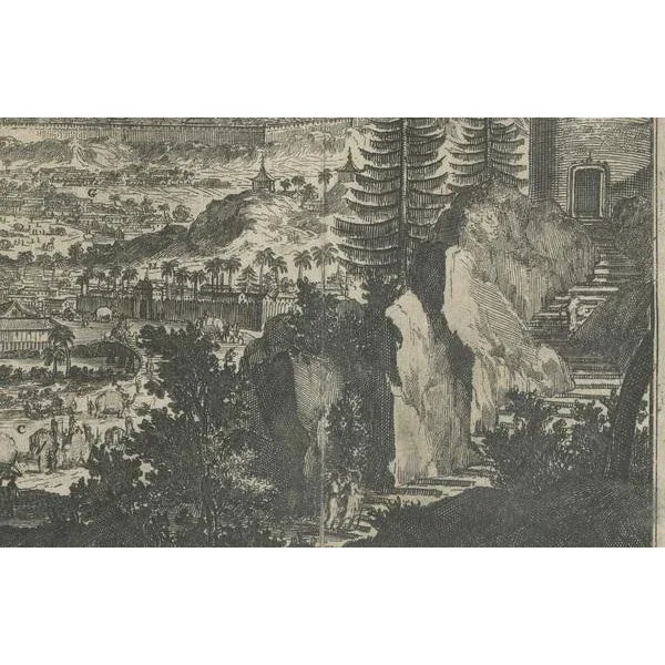 Lovely detailled engraving of the old city of Arakan in Myanmar, in good condition. This illustration is from "De Oost-...