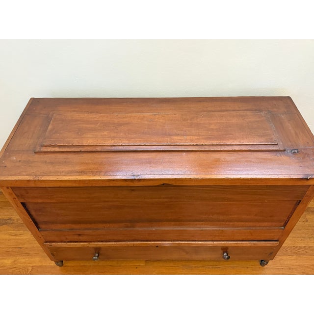 American 19th Century American Country Sheraton Blanket Chest With Drawer For Sale - Image 3 of 11