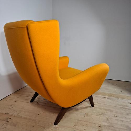 Model 110 Chair by Illum Wikkelsø for Søren Willadsen, Denmark, 1950s For Sale - Image 3 of 12