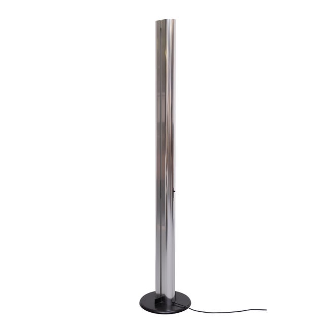 1970s Italian Chrome Megaron Floor Lamp by Gianfranco Frattini for Artemide, 1970s For Sale - Image 5 of 9
