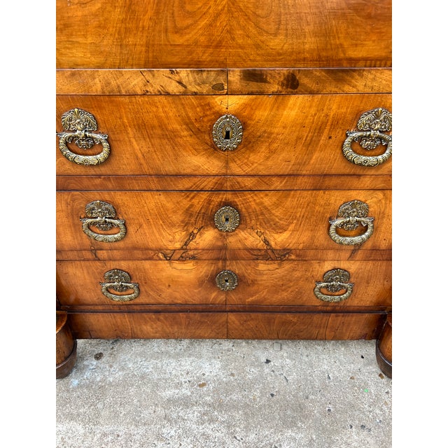 French 19th Century Empire Burl Walnut Marble Top Secretaire For Sale - Image 6 of 12