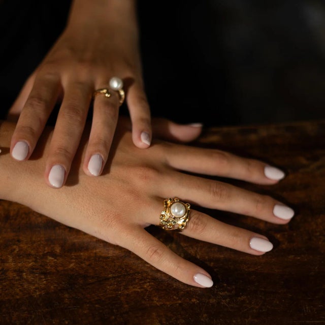 Royal Pearl Crown Gold Ring, Size 4 For Sale - Image 4 of 9