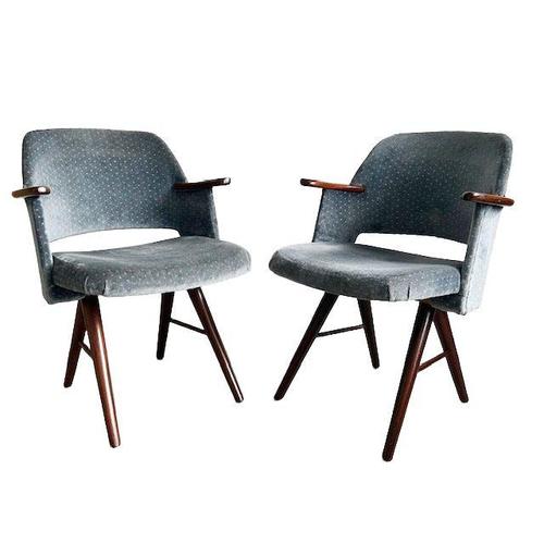 Beautiful set of two mid-century vintage FT30 chairs by Pastoe, originating from the Netherlands in the 1960s. The chairs...