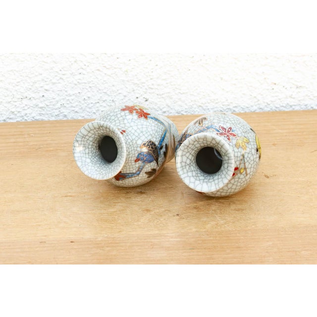 1960s Pair of Miniature Floral Avian Crackle Glaze Jars For Sale - Image 5 of 8