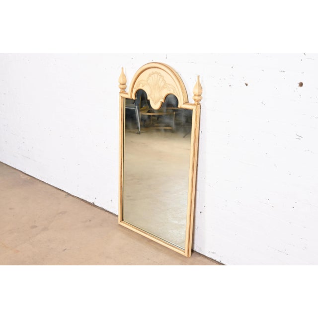 John Widdicomb John Widdicomb Neoclassical Painted and Gold Gilt Large Wall Mirror, 1950s For Sale - Image 4 of 10