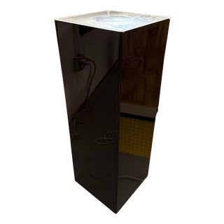 Mid-Century Illuminated Lacquered Black Pedestal For Sale