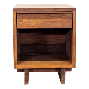 Vermont Furniture Company One Drawer Walnut Nightstand