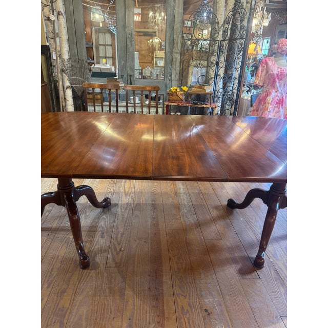 Late 20th Century Henkel Harris Georgian-Style Solid Cherry Wood Double Pedestal Extension Dining Table. For Sale - Image 9 of 12