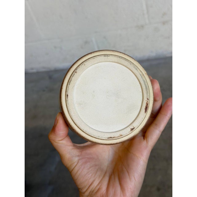 Mid 20th Century Ramekin Small Bowl Beige Swirl Speckled Studio Pottery Mid 20th Century For Sale - Image 5 of 8