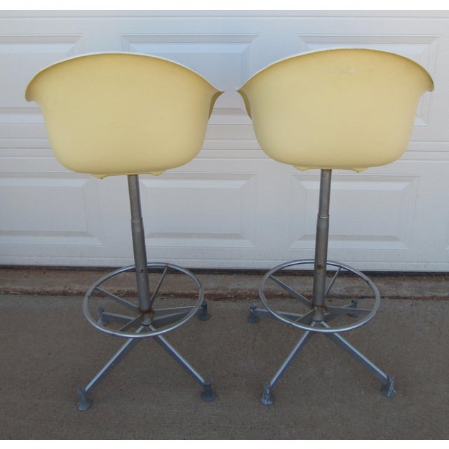 2 Hamilton Cosco Fiberglass Swivel Bar Stools For Sale - Image 4 of 18