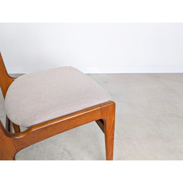 Vintage Chairs in Teak by Erik Buch, Set of 6 For Sale - Image 9 of 10