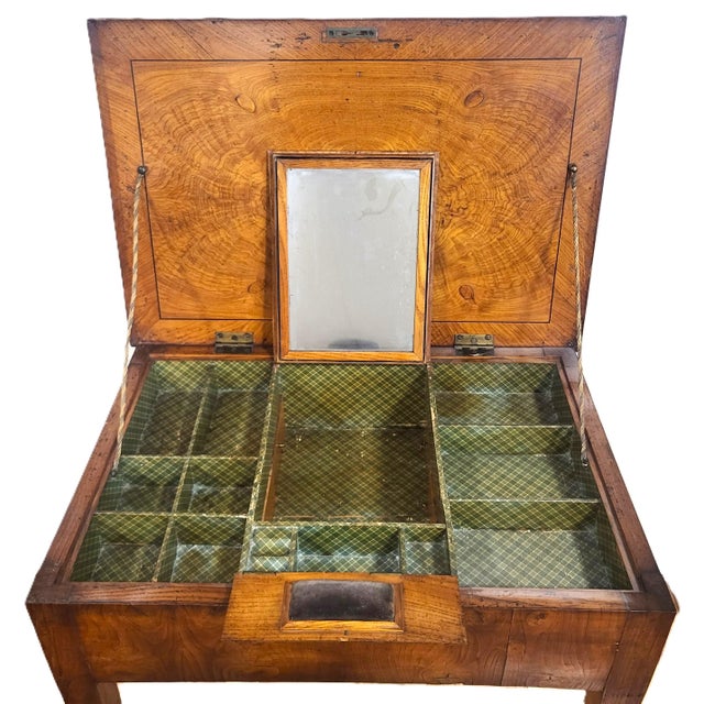 Early 19th C Continental Walnut Lift Top Lady’s Desk Vanity Table For Sale - Image 11 of 18