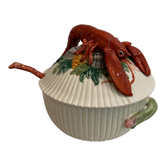 1992 Fitz and Floyd “Fish Market” Trompe L’Oeil Lobster Soup Tureen With Lid and Ladle For Sale