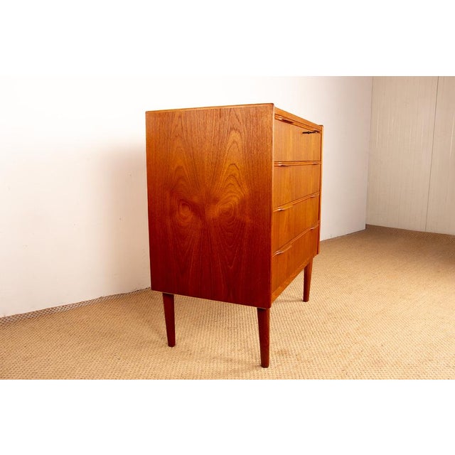 Danish Four-Drawer Teak Chest of Drawers by Henning Jørgensen for Fredericia Furniture, 1960 For Sale - Image 13 of 18