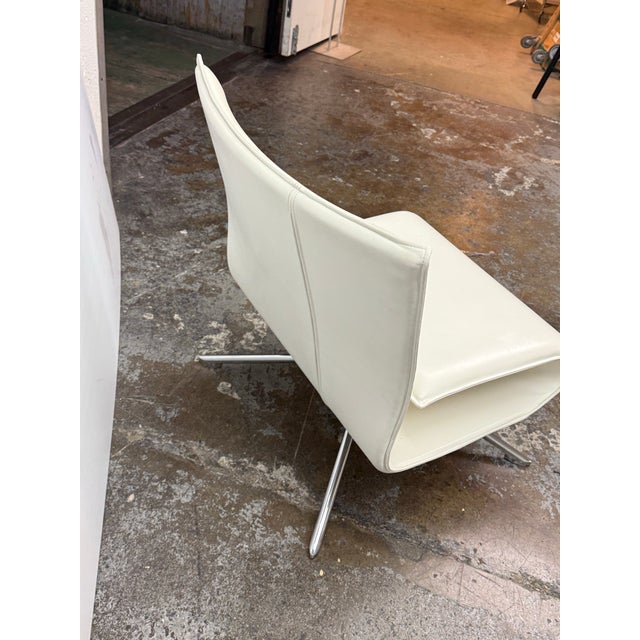 Vertijet Hob Leather Swivel Chair For Sale - Image 10 of 12