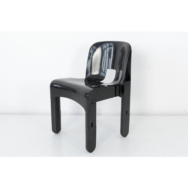 Red Stacking Chairs by Joe Colombo for Kartell, Italy, 1965, Set of 2 For Sale - Image 8 of 10