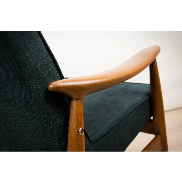 Set of GFM-87 Beech and Fabric Armchairs by Juliusz Kędziorek for Gościcińskie Fabryki Mebli, 1960s For Sale - Image 9 of 13