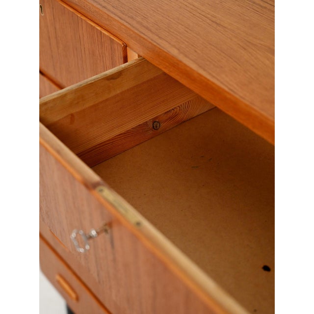 Vintage Scandinavian Chest of Drawers with Double Upper Drawer, 1960s For Sale - Image 6 of 9