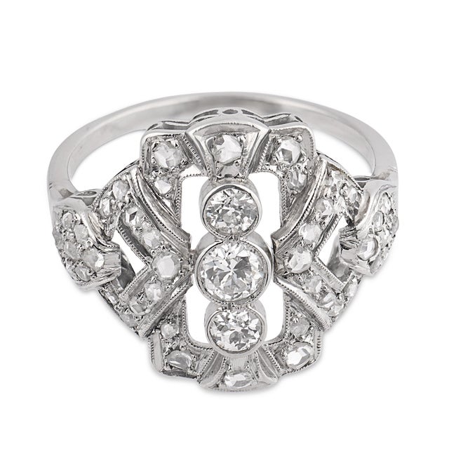 Art Deco 1930s Art Deco Diamond Platinum Ring, Size 8.5 For Sale - Image 3 of 6
