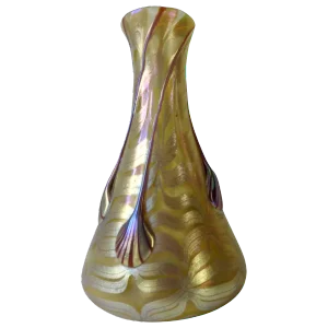 Early 20th Century Loetz Phaenomen Genres Austrian Vase