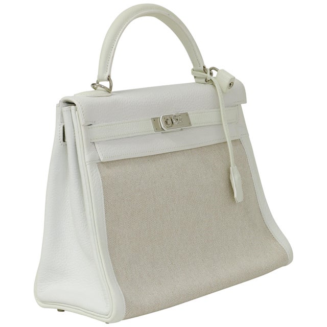 2000 - 2009 Hermès Kelly 32 Blanc Toile and Togo Palladium Hardware 2005 For Sale - Image 5 of 8