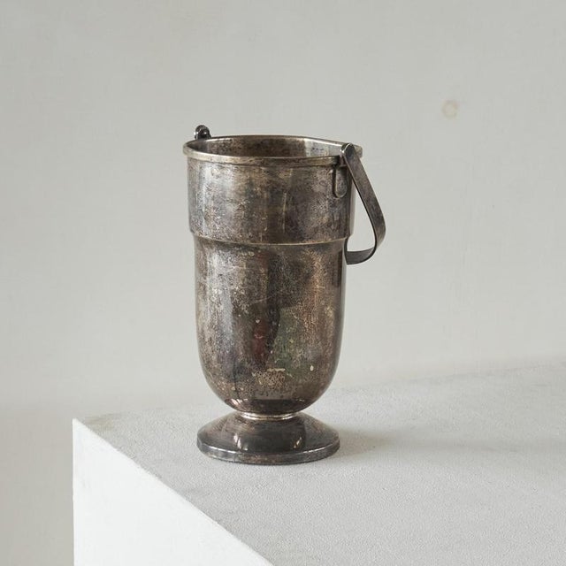 1920s Art Deco Wine Cooler with Handle in Patinated Silver Plate, 1920s For Sale - Image 5 of 8