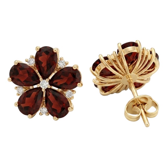Garnet Flower Stud Earrings • Pear Cut Red Gemstone Earrings - A Pair For Sale
