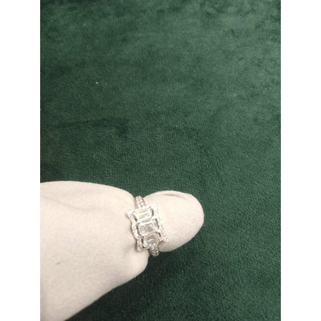 Silver Natural 18k Gold Diamond Halo Cocktail Ring, 1.55ct For Sale - Image 8 of 8